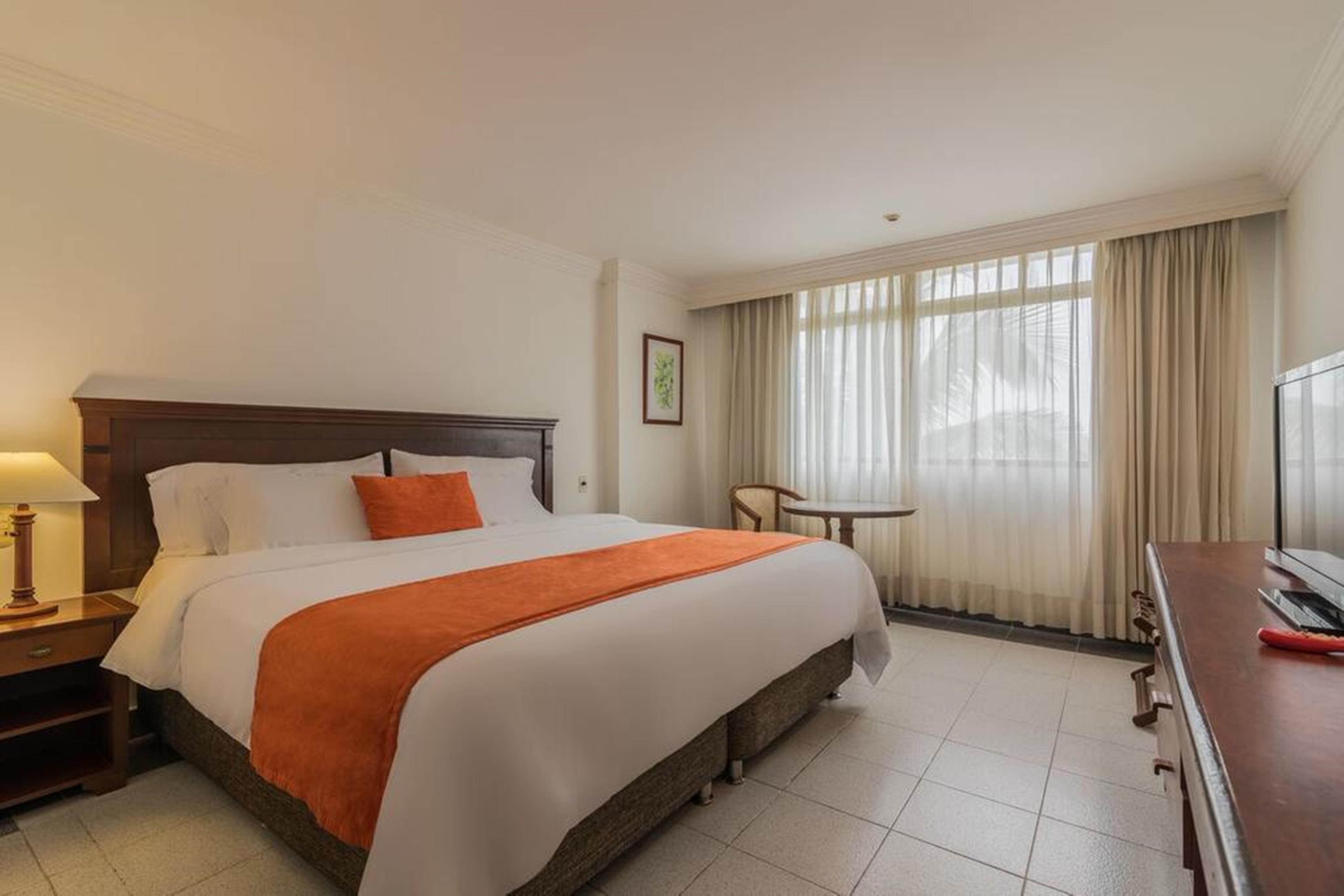 Hotel Faranda Express Puerta Del Sol Barranquilla, A Member Of Radisson Individuals Barranquilla  Bagian luar foto