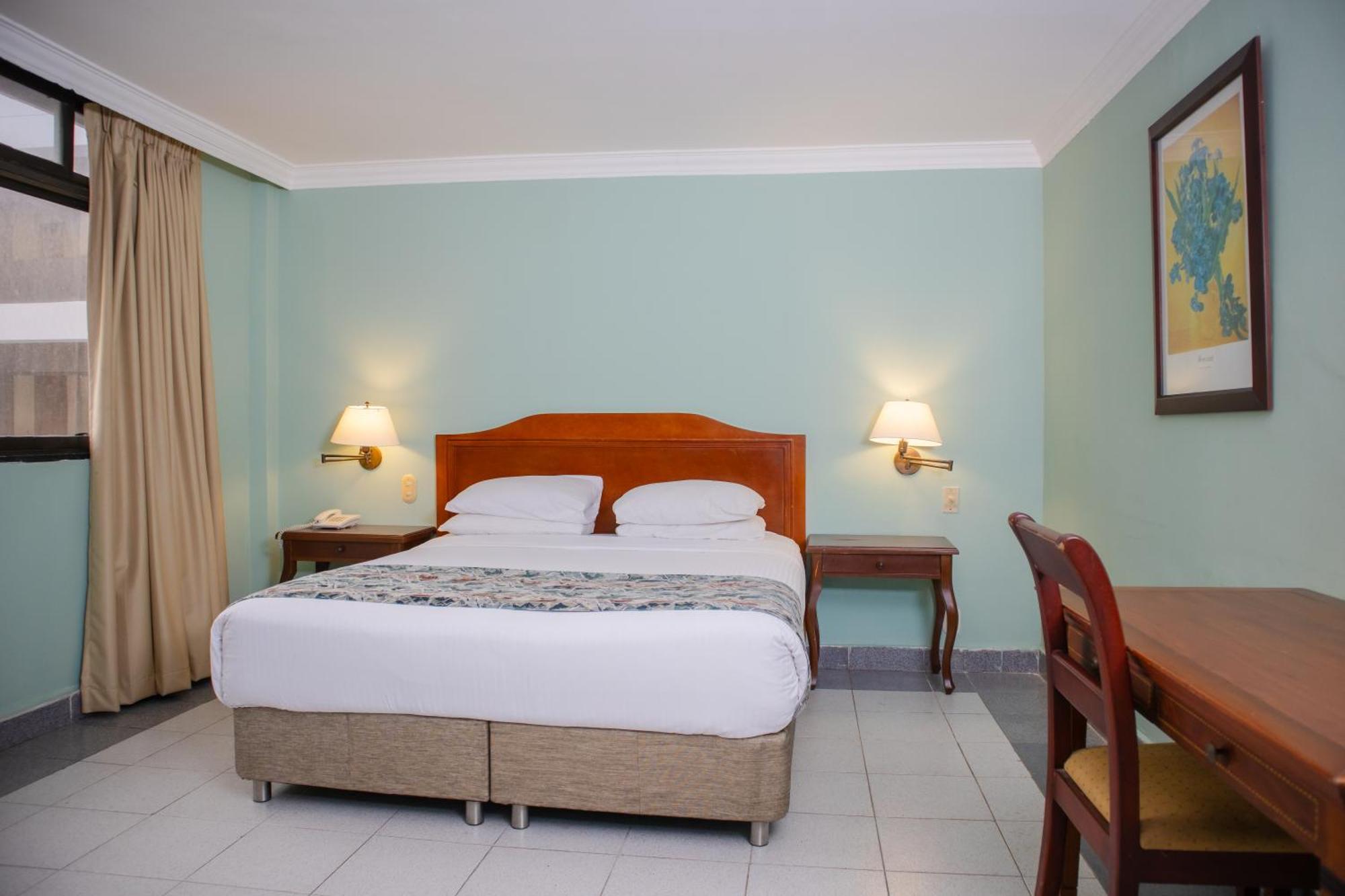 Hotel Faranda Express Puerta Del Sol Barranquilla, A Member Of Radisson Individuals Barranquilla  Bagian luar foto