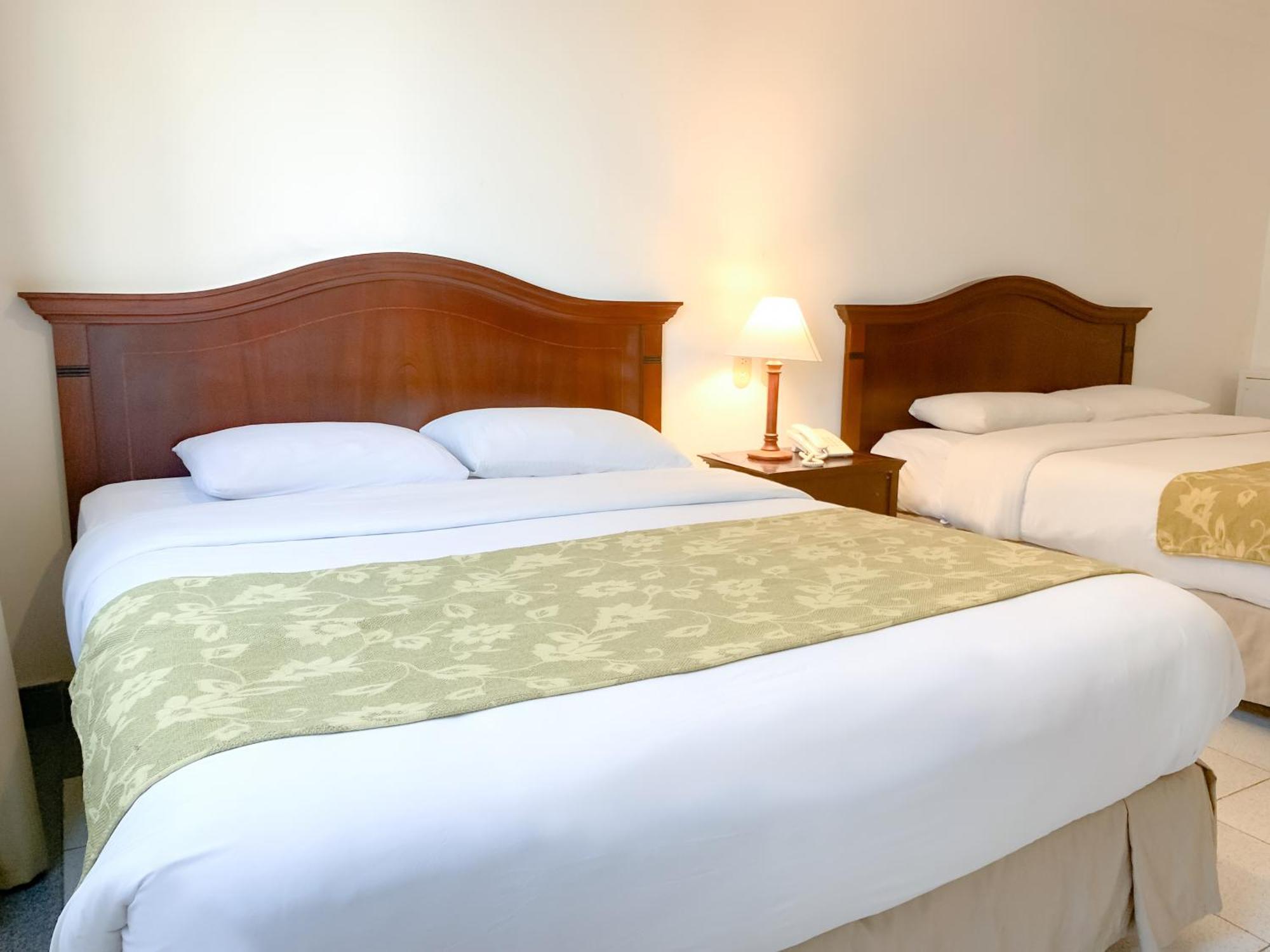 Hotel Faranda Express Puerta Del Sol Barranquilla, A Member Of Radisson Individuals Barranquilla  Bagian luar foto